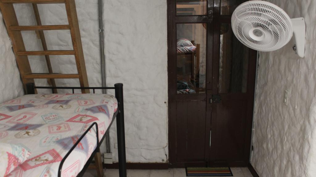 Mila Hostel Medellin Luaran gambar