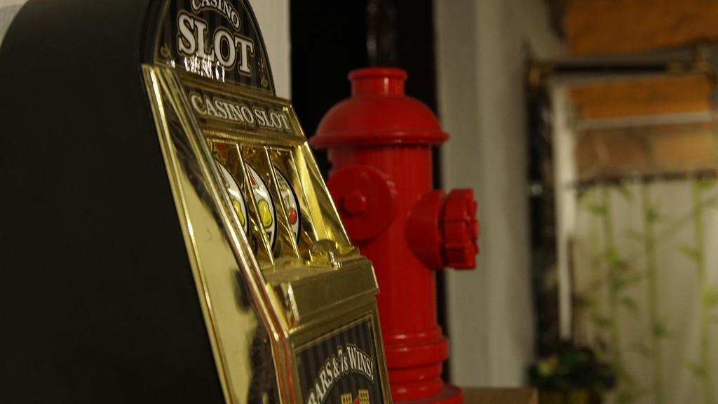 Mila Hostel Medellin Luaran gambar