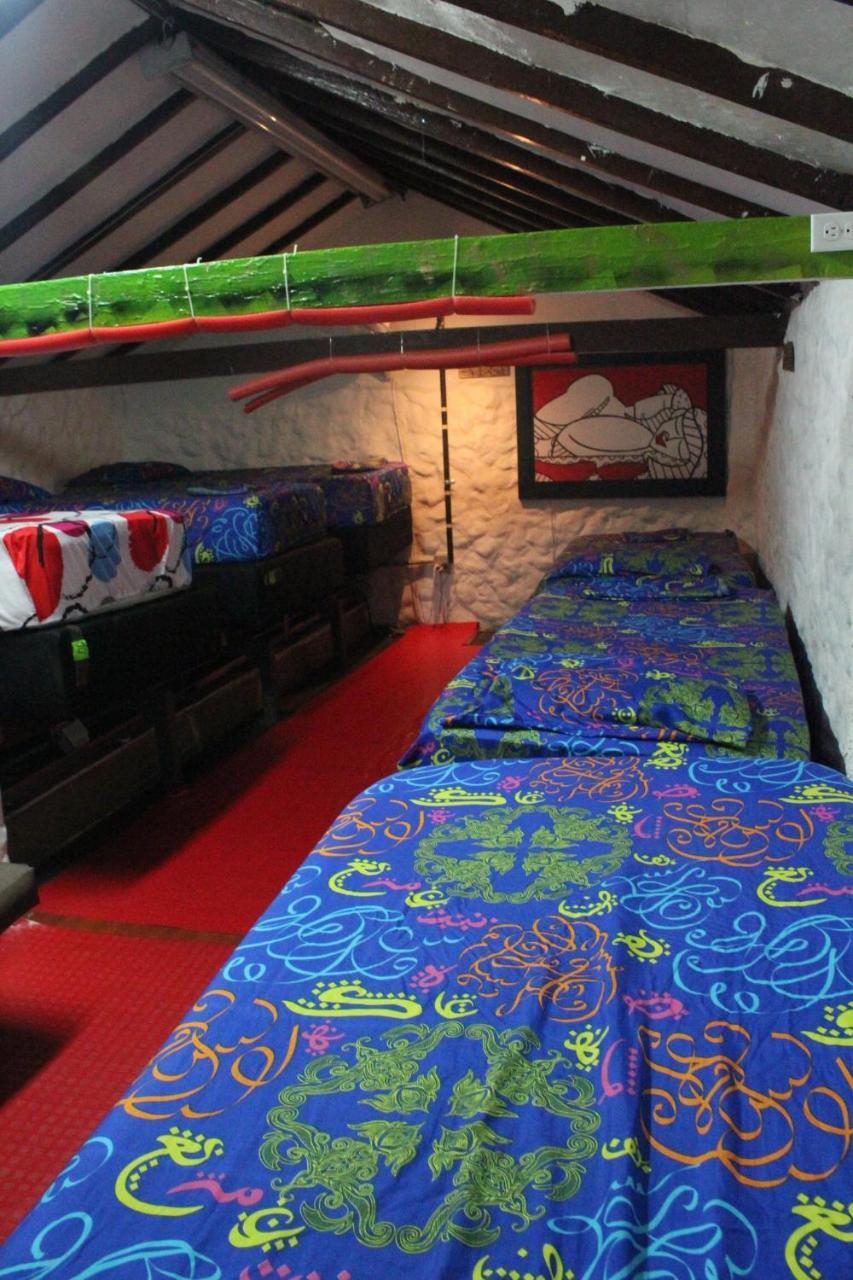 Mila Hostel Medellin Luaran gambar